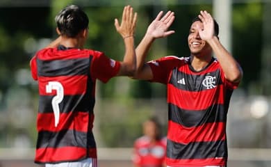 Flamengo bate o Santos em jogo com três gols em 12 minutos