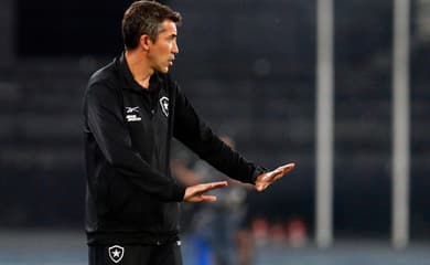 ANÁLISE: Estratégia de Bruno Lage pode colocar o Botafogo em xeque