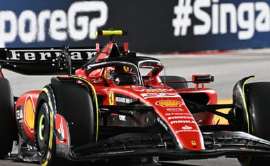 Ferrari lidera treinos no GP da Holanda, Red Bull tem dificuldades