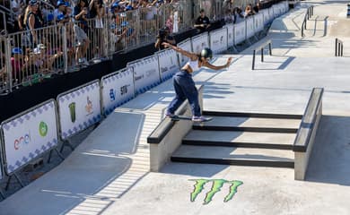 Rayssa Leal ganha mais uma etapa do mundial de skate