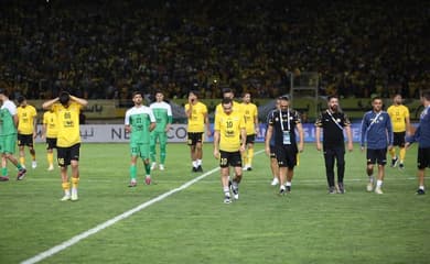 Al-Ittihad se recusa a jogar no Irã por estátua de general no gramado, liga dos campeões da ásia