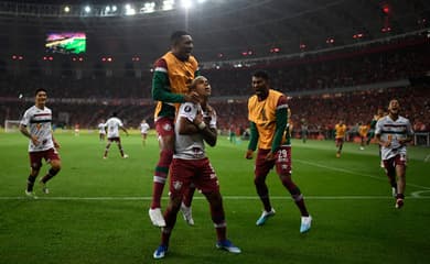 As vésperas da estreia do Fluminense no Mundial, John Kennedy diz que  trabalharia com eventos: 'Gosto da noite' - Lance!