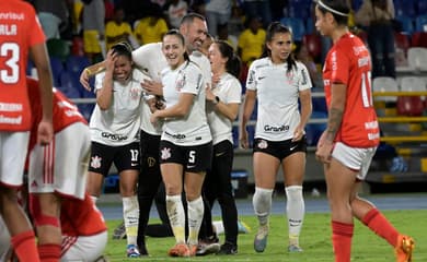 Corinthians bate o Inter nos pênaltis e vai à final da Libertadores Feminina