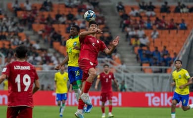 Estêvão faz golaço em vitória do Brasil na Copa do Mundo Sub-17