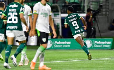 Palmeiras marca no fim e vence Cruzeiro no Brasileirão