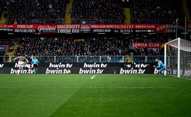 Juventus leva empate do Genoa e perde a chance de dormir na