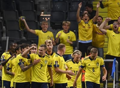 Suécia sai atrás, mas consegue virada e vence a Espanha pelas Eliminatórias