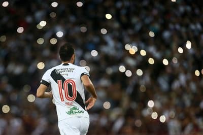 Garone: "Vasco mostra que o Maracanã também é sua casa"