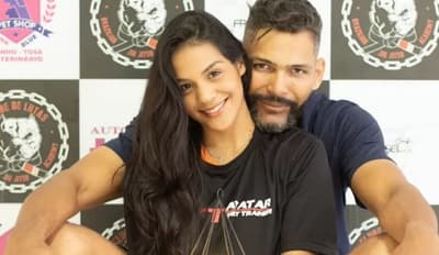 Ex-lutador de MMA teria almoçado com sogra após matar a esposa