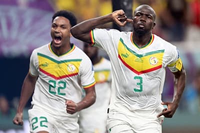 Capitão e herói de Senegal, Koulibaly publica mensagem emocionante após classificação
