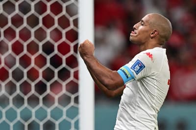 Herói da Tunísia celebra vitória contra 'jogadores que vê pela TV' e descarta menosprezo da França: 'Foi uma honra'