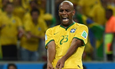 Por onde anda Maicon, ex-lateral da Seleção Brasileira?