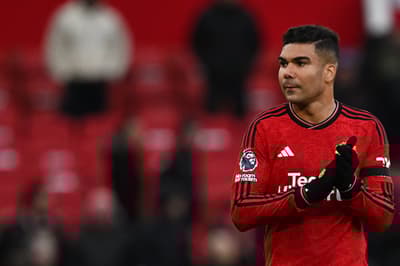 Casemiro anuncia saída do Manchester United; números pelo clube