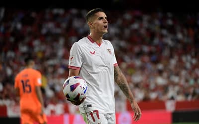 Presidente do Corinthians se reúne com representantes do Sevilla e conversa sobre Lamela