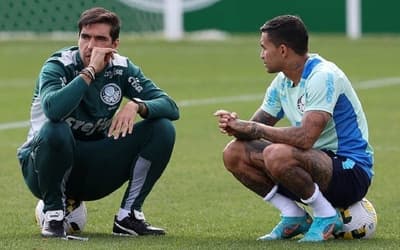Abel detalha papo com Dudu e chama supostos atritos com atacante do Palmeiras de 'mentiras'