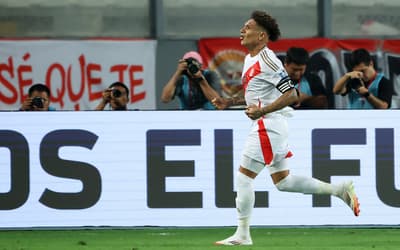 Peru vence a Bolívia e deixa lanterna das Eliminatórias