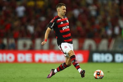 Brasileiros na lista: veja os melhores zagueiros em construção de jogadas