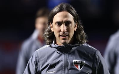 De olho na Copa do Brasil, Zubeldía indica força total no São Paulo para decisão