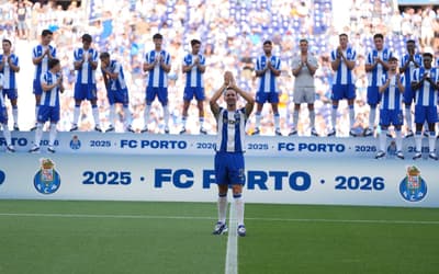 Porto surpreende e anuncia contratação de ex-Barcelona antes de amistoso