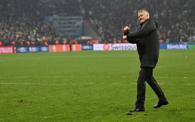 Solskjaer clama por permanência no Besiktas após queda para o Shakhtar: 'Sou o cara certo'