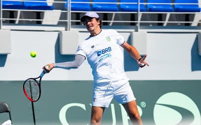 João Fonseca abre duelo contra a Grécia pela Davis; acompanhe