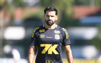 Santos ganha reforços para preparação visando o duelo contra o Atlético-MG