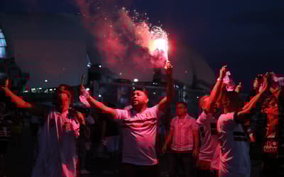 Show da torcida do Santa Cruz após acesso conquista o Brasil: 'É paixão'