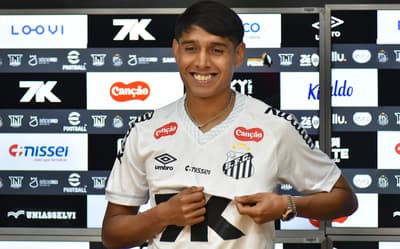 Alexis Duarte revela papo com ídolo do Palmeiras antes de reforçar o Santos