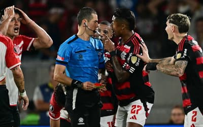 Flamengo pretende formalizar reclamação contra a arbitragem na Conmebol; veja os pontos
