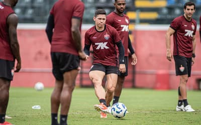Veja provável escalação, dúvidas e desfalques do Vitória contra o Fortaleza