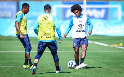 Veja quando Willian deve estrear pelo Grêmio
