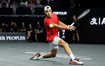 Sem João Fonseca, Time Mundo busca virada na Laver Cup