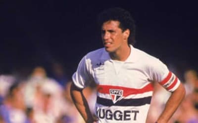 São Paulo 5 x 0 Botafogo no Brasileirão 1986; hat-trick de Careca