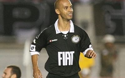 Botafogo 1 x 5 Atlético-MG no Brasileirão 1999; Marques e Guilherme mostram sua força