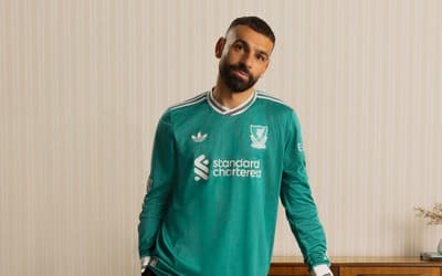 Liverpool lança novo terceiro uniforme verde para a temporada; veja