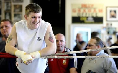Campeão mundial de boxe é encontrado morto aos 46 anos