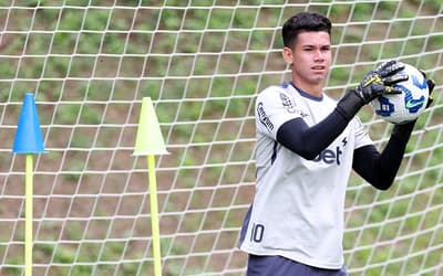 Goleiro do Botafogo, Cristhian Loor é convocado para a seleção do Equador