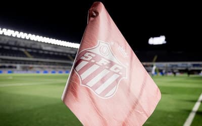 Vila Belmiro completa 109 e segue com futuro indefinido no Santos