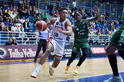 Franca vence União Corinthians na 3ª rodada do NBB; fotos