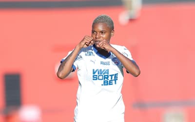 Bahia abre vantagem contra o Vitória na final do Baianão Feminino