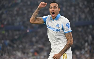 Barcelona rivaliza com rivais ingleses por Greenwood; veja