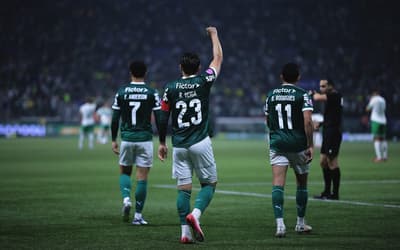 Palmeiras embala em sequência decisiva e mira taças com Flamengo como rival