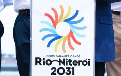 Rodrigo Neves, prefeito de Niterói, durante visita da Panam Sports a Niterói (Foto: Candidatura Rio-Niterói ao Pan 2031)