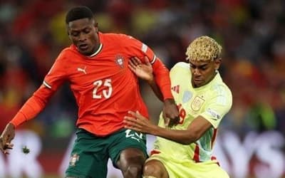 Nuno Mendes revela responsável por sua evolução no PSG