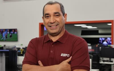 Zinho liga alerta a Flamengo e Palmeiras para reta final do Brasileirão: ‘Vão precisar’