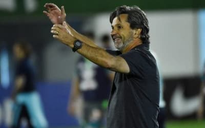 Justiça dá decisão favorável para família de Caio Júnior contra a Chapecoense