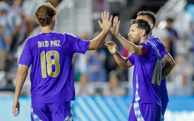 Lionel Messi elege ex-Vasco no top 10 de jovens mais promissores do mundo; veja