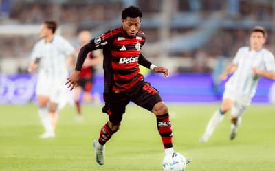 Conmebol abre processo disciplinar contra Plata, e Flamengo estuda resposta