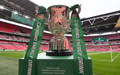 Liverpool segue em crise, e brasileiros brilham no Chelsea; resultados da Copa da Liga Inglesa