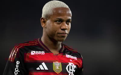 Ex-Flamengo e Seleção fala sobre Wallace Yan: ‘Tem que saber ouvir’